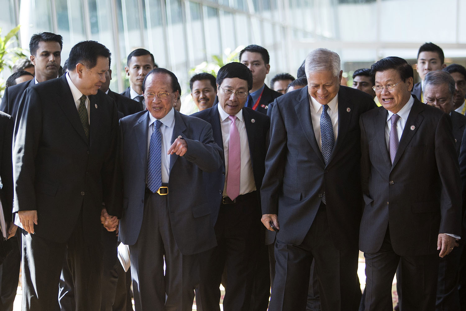 La ASEAN y la UE reanudarán negociaciones sobre un TLC a finales de 2015