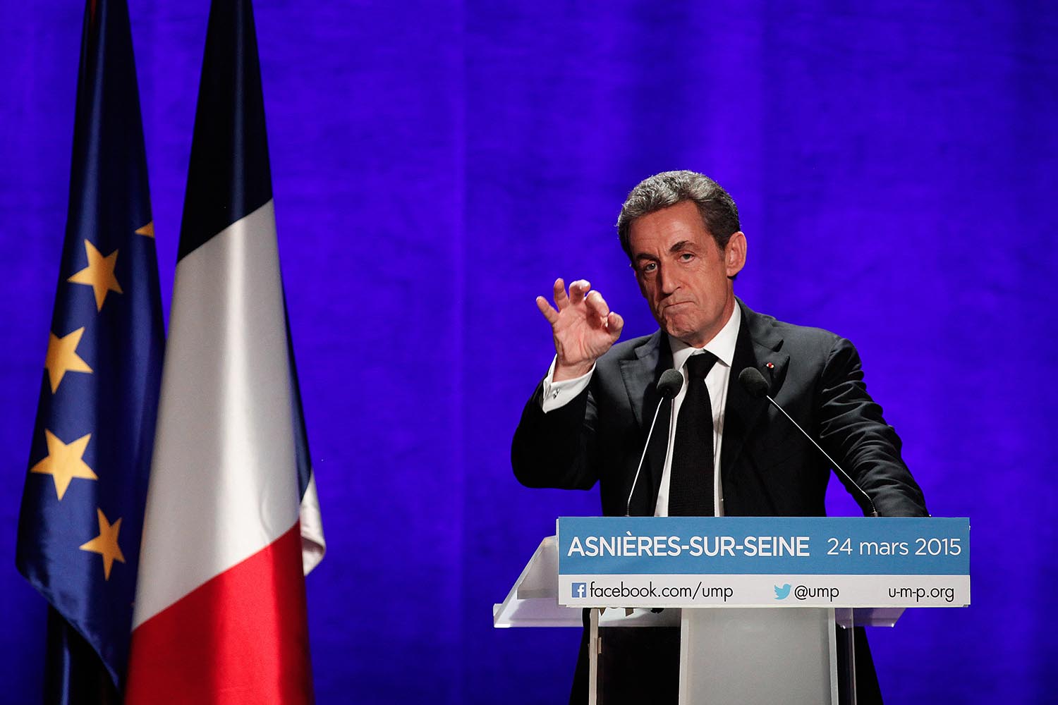 Sarkozy quiere cambiar el nombre de su partido