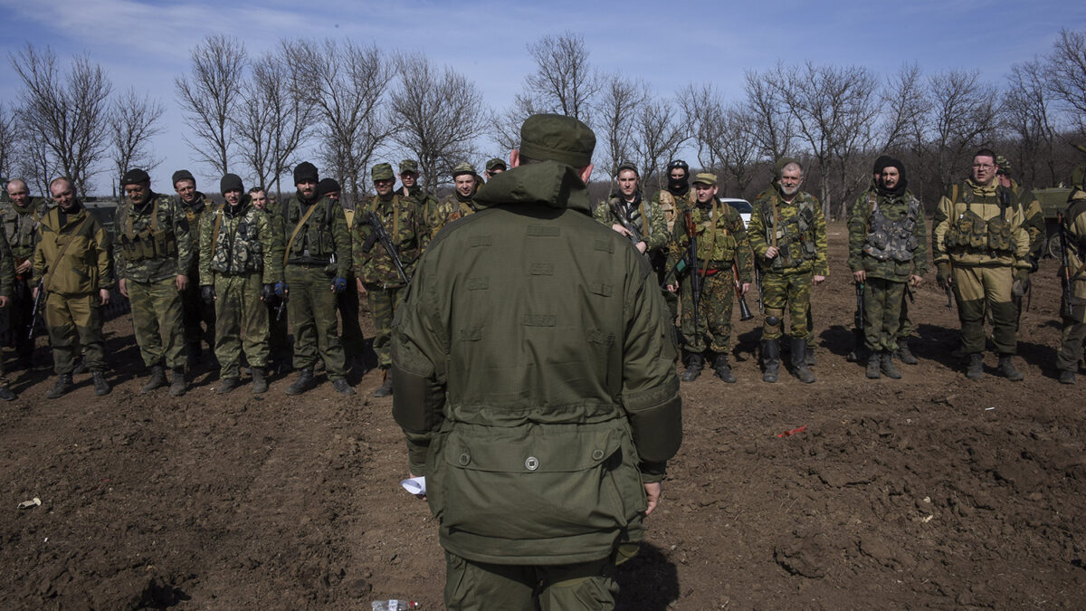 La Rada Suprema exige a Moscú que retire a sus militares de Ucrania