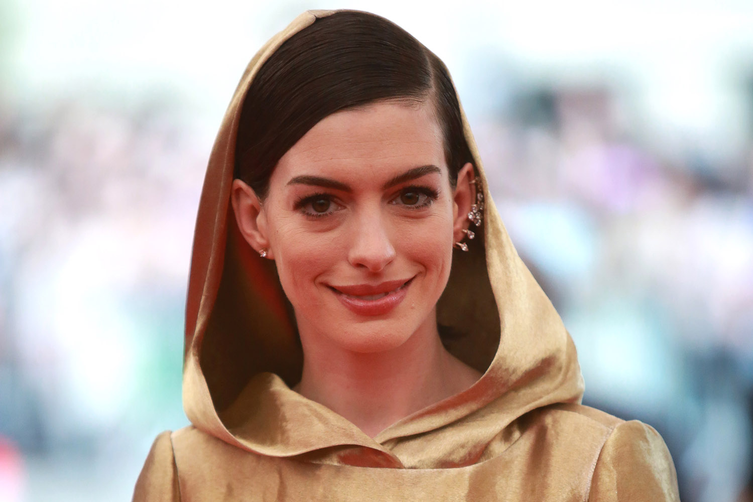 Anne Hathaway protagonizará una nueva película de Vigalondo