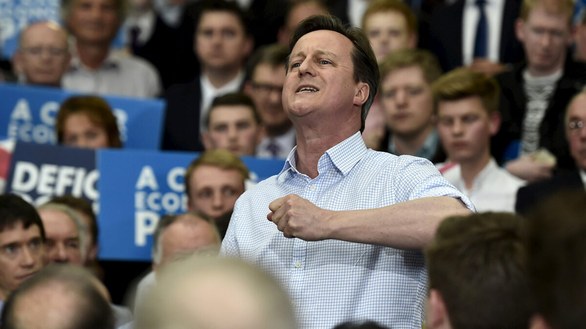 David Cameron confía en obtener mayoría pero no descarta una coalición