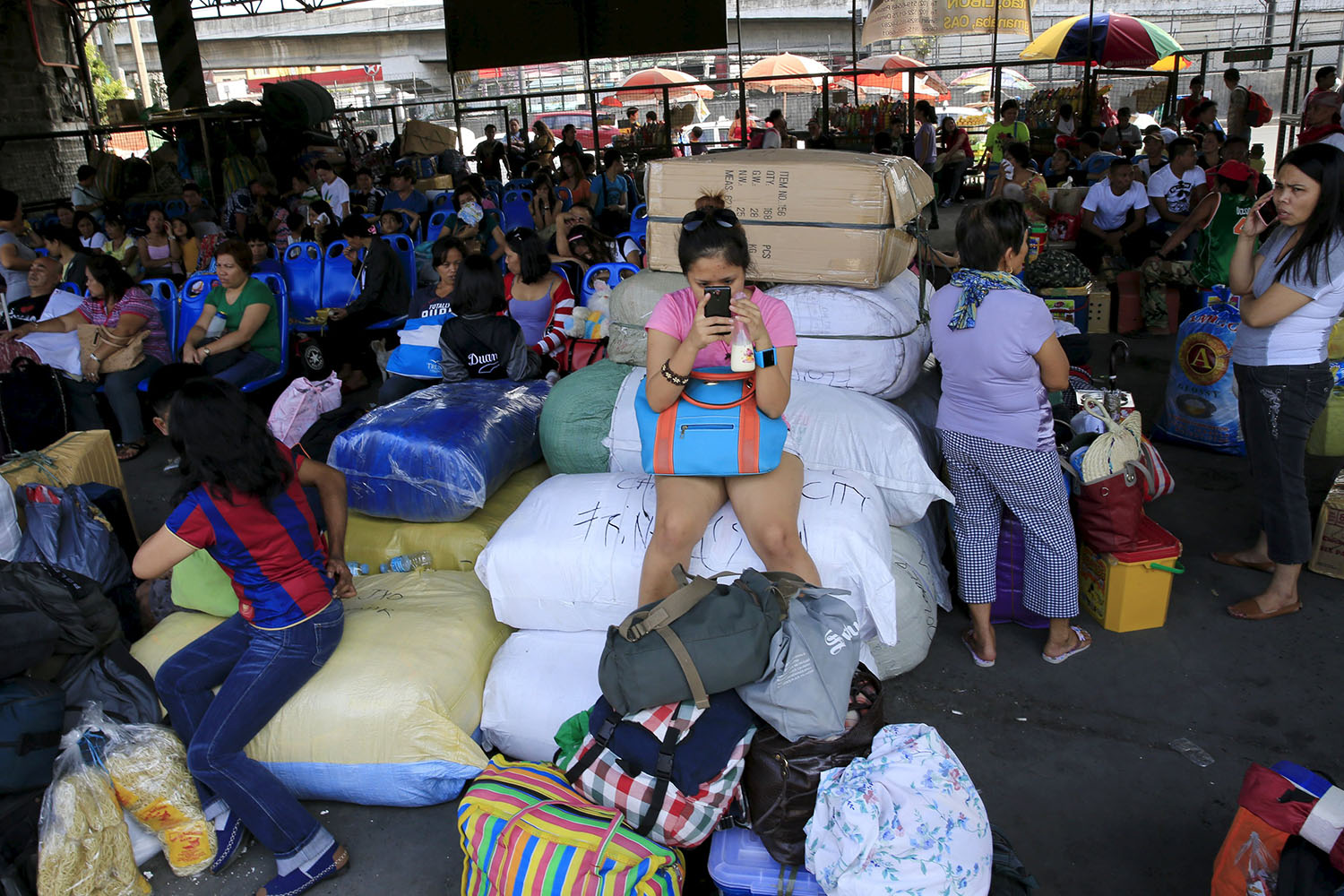 Más de 3.000 evacuados en Filipinas y Taiwán por la llegada de un tifón