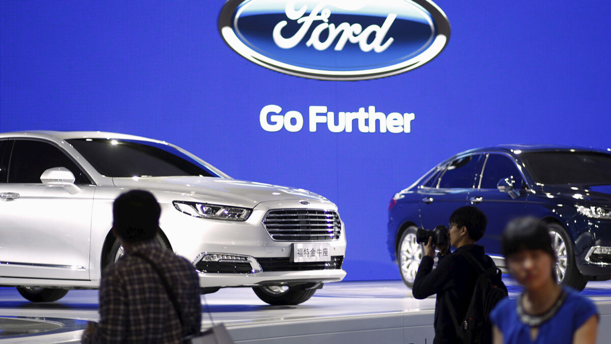 Ford llama a revisión a casi medio millón de coches