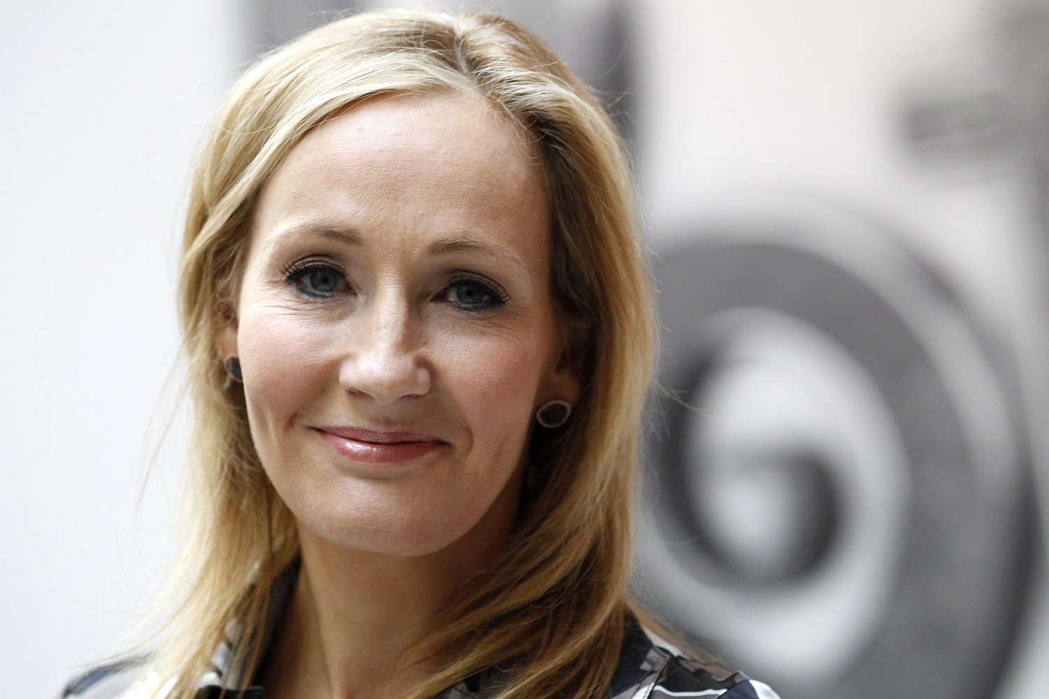 J. K. Rowling se disculpa por la muerte de uno de los personajes de Harry Potter