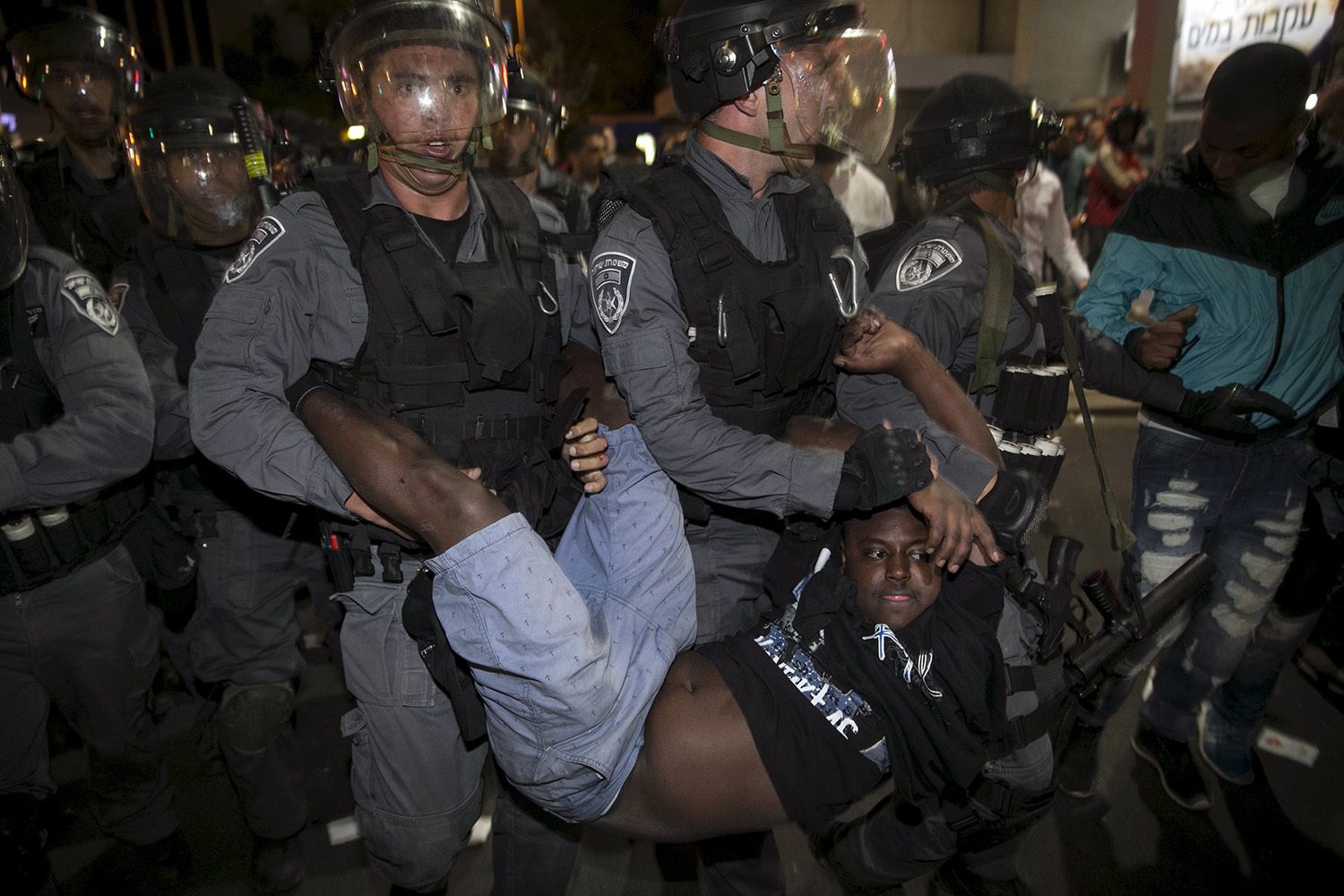 63 heridos por enfrentamientos en Tel Aviv