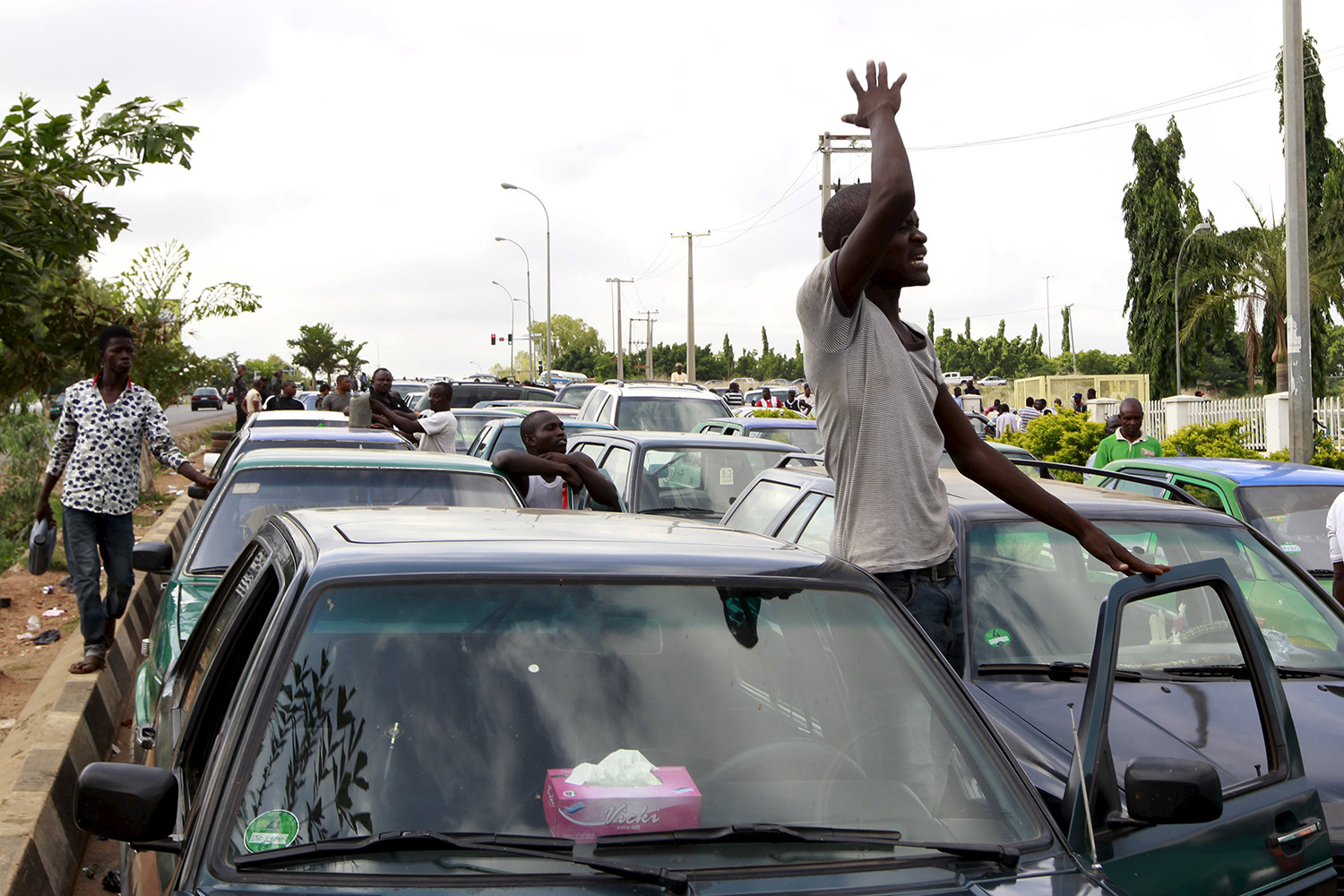 Caos en Nigeria por escasez de gasolina