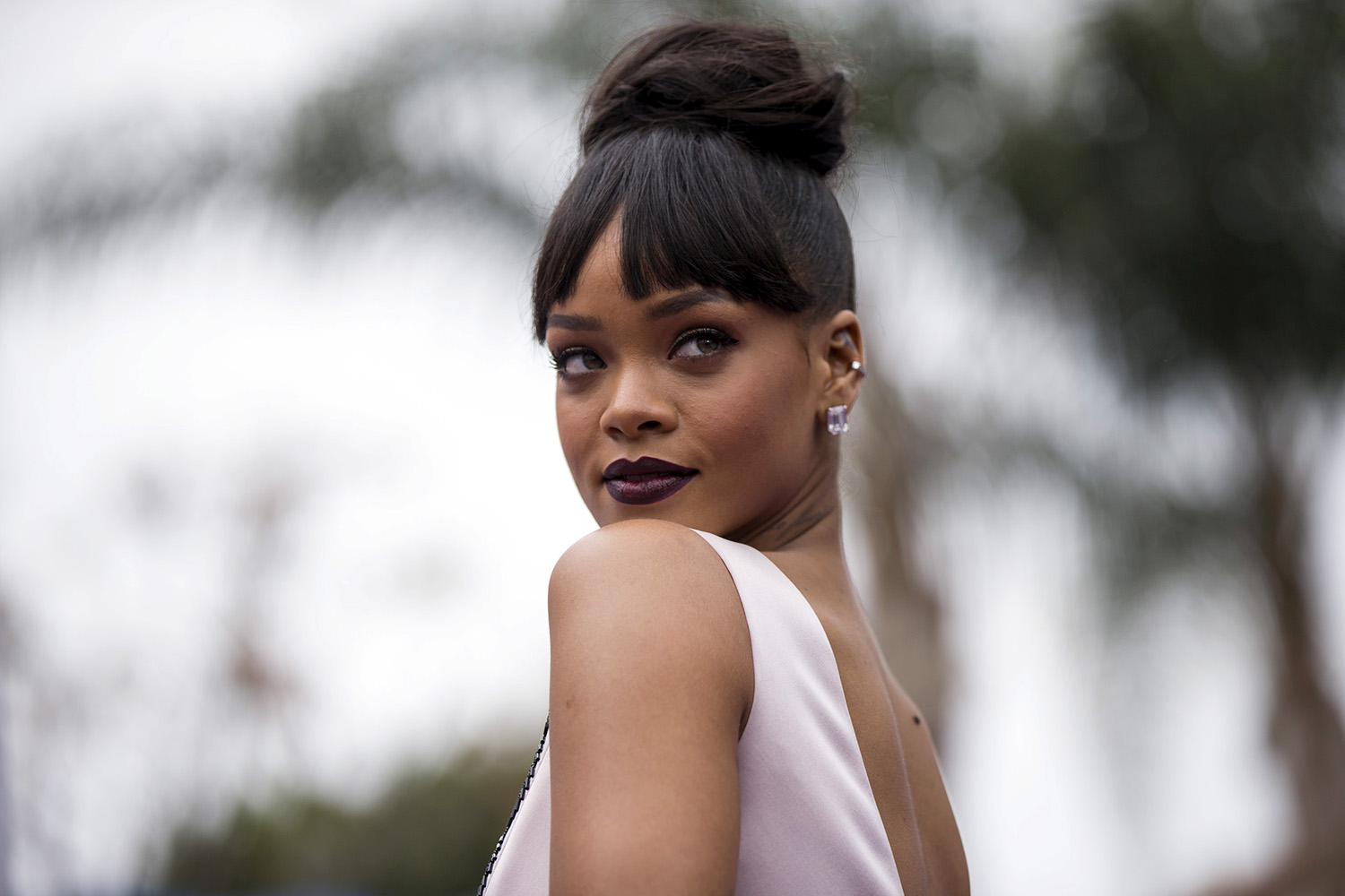 Rihanna inicia una batalla legal por su primer nombre
