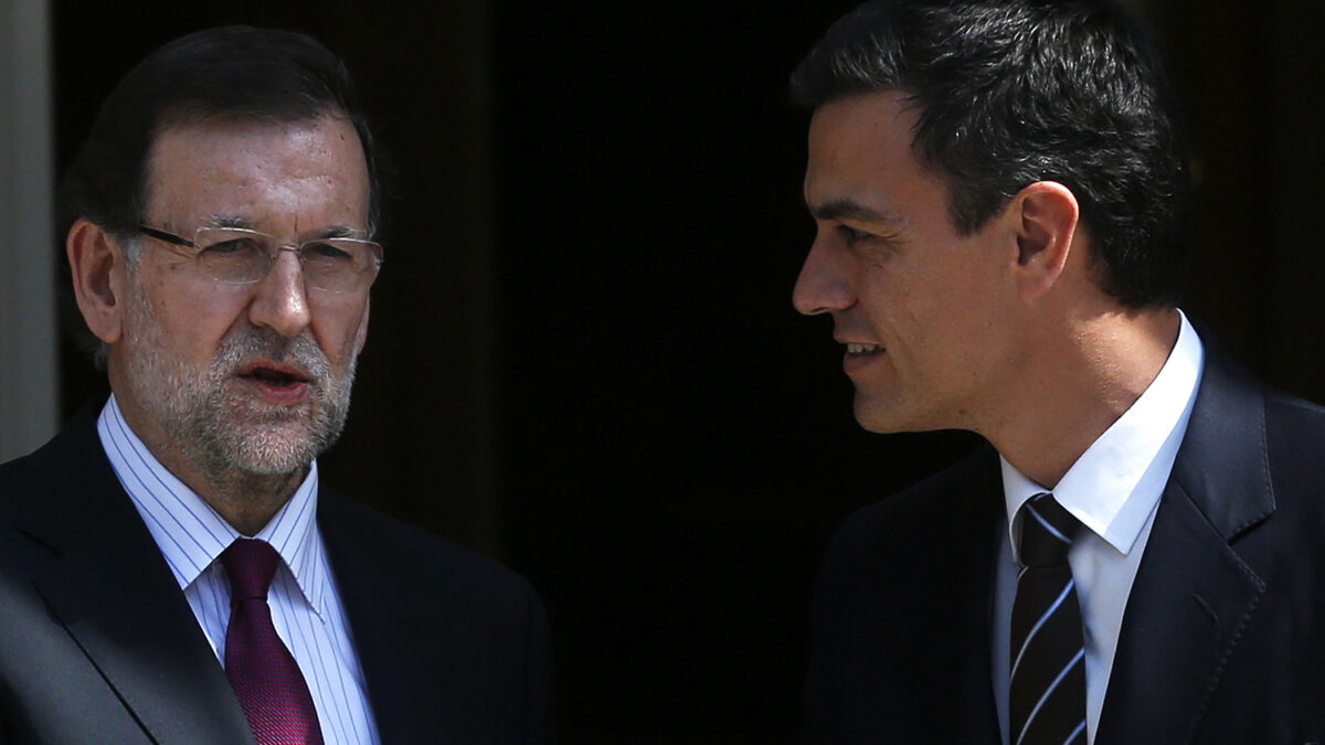 Rajoy y Sánchez se reúnen en la Moncloa