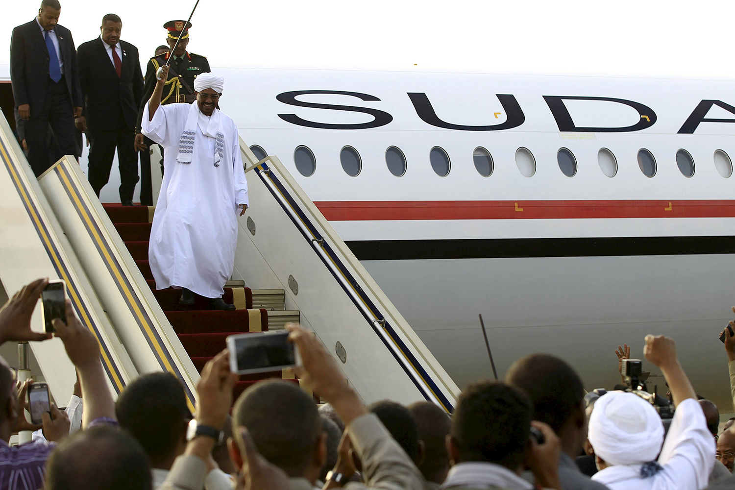 Al Bashir se escapa de la justicia