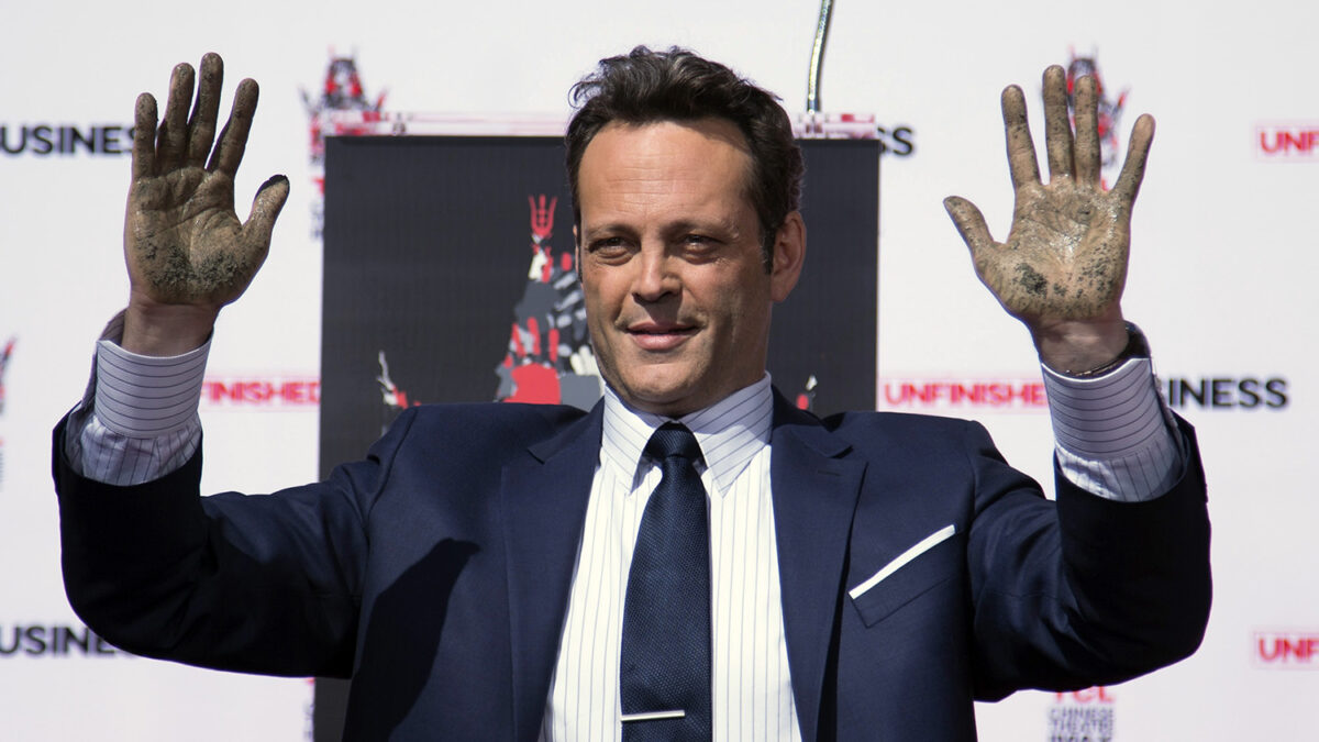 Vince Vaughn defiende el derecho a usar armas en las escuelas