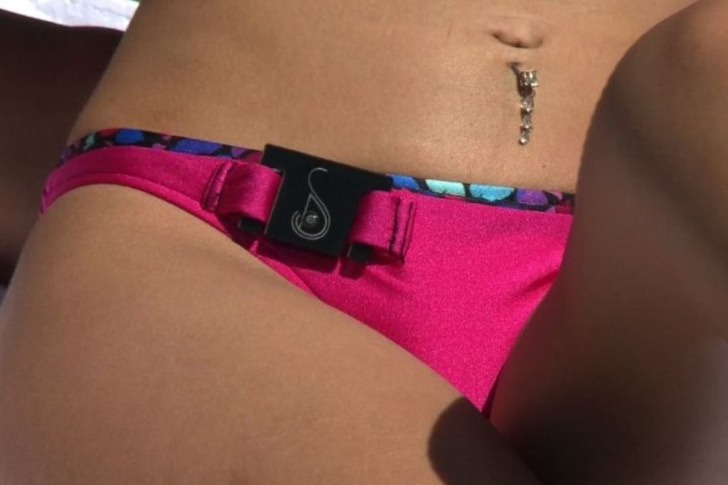 Un bikini que se conecta al «smartphone»