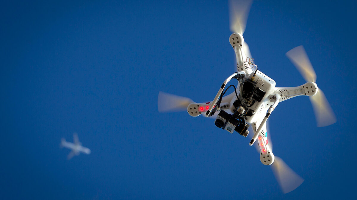 Activistas holandesas distribuyen fármacos abortivos en Polonia a través de un dron