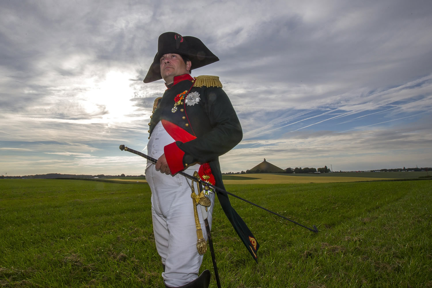 5000 figurantes, 300 caballos y 100 cañones para representar Waterloo en su bicentenario