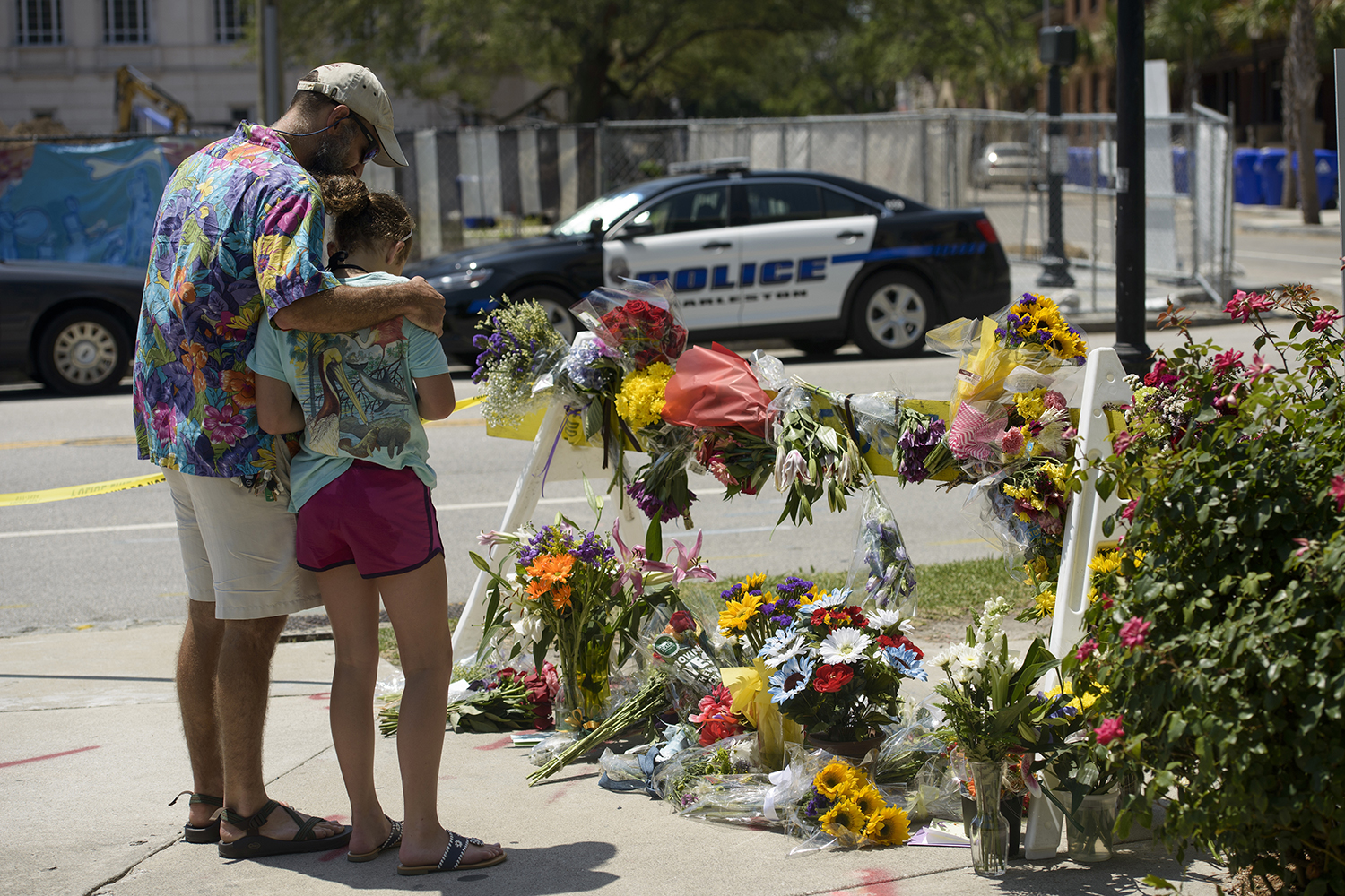 Obama llama a controlar las armas de fuego tras masacre en iglesia de Charleston