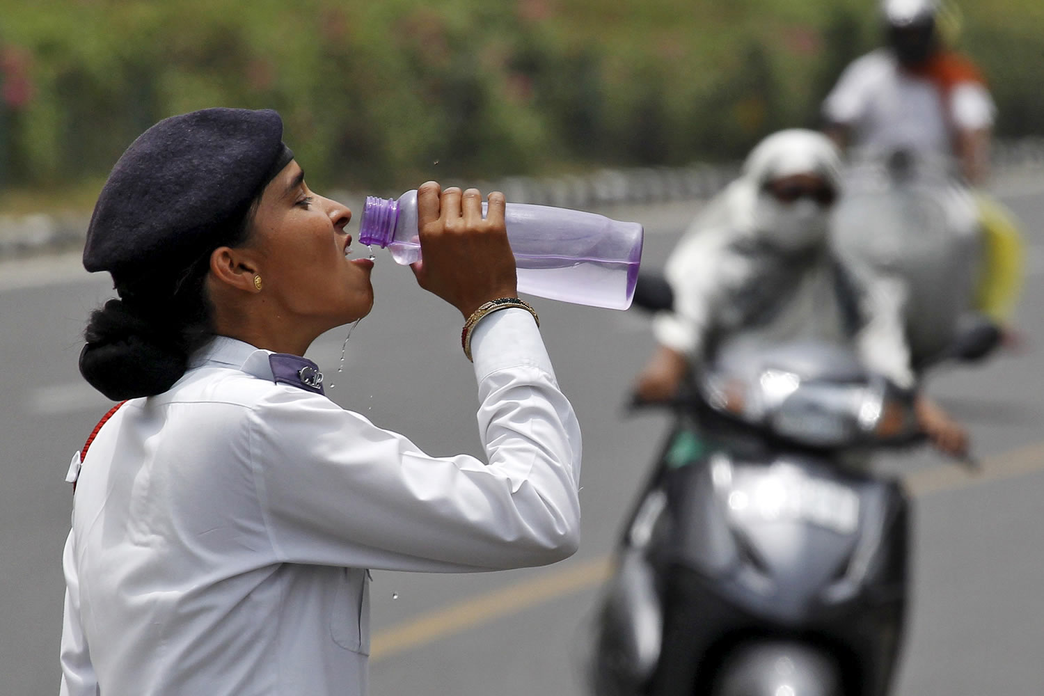 La proliferación de mujeres borrachas al volante en India muestra un peligroso vacío legal