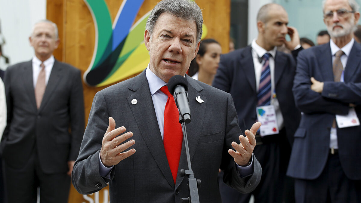 Juan Manuel Santos asegura que las FARC están cometiendo un ecocidio