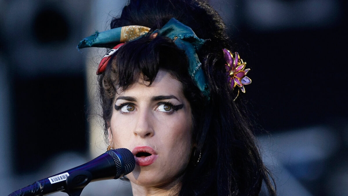 La discográfica de Amy Winehouse destruye todas las copias de un nuevo disco