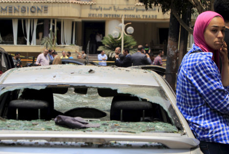 Matan en un atentado al fiscal general de Egipto