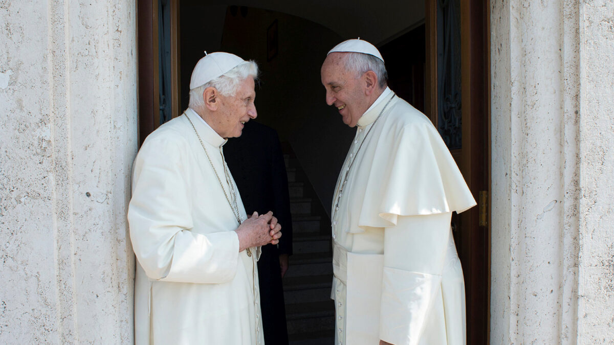 Antes de viajar a América Latina, Francisco ha visitado a Benedicto XVI