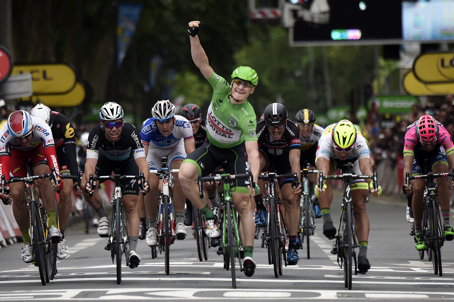 Andre Greipel gana la quinta etapa del Tour de Francia