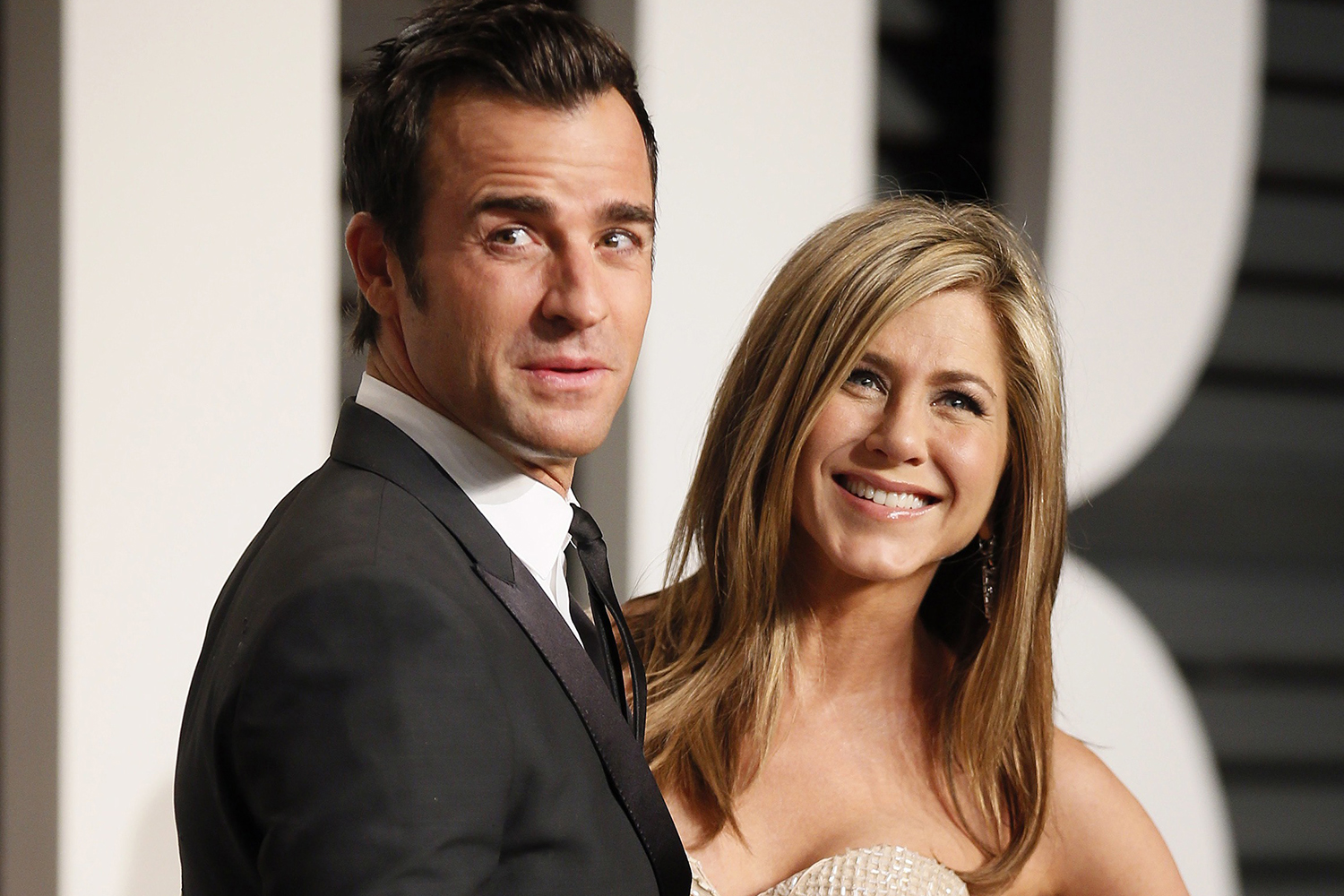 Jennifer Aniston y Justin Theroux se convierten en marido y mujer