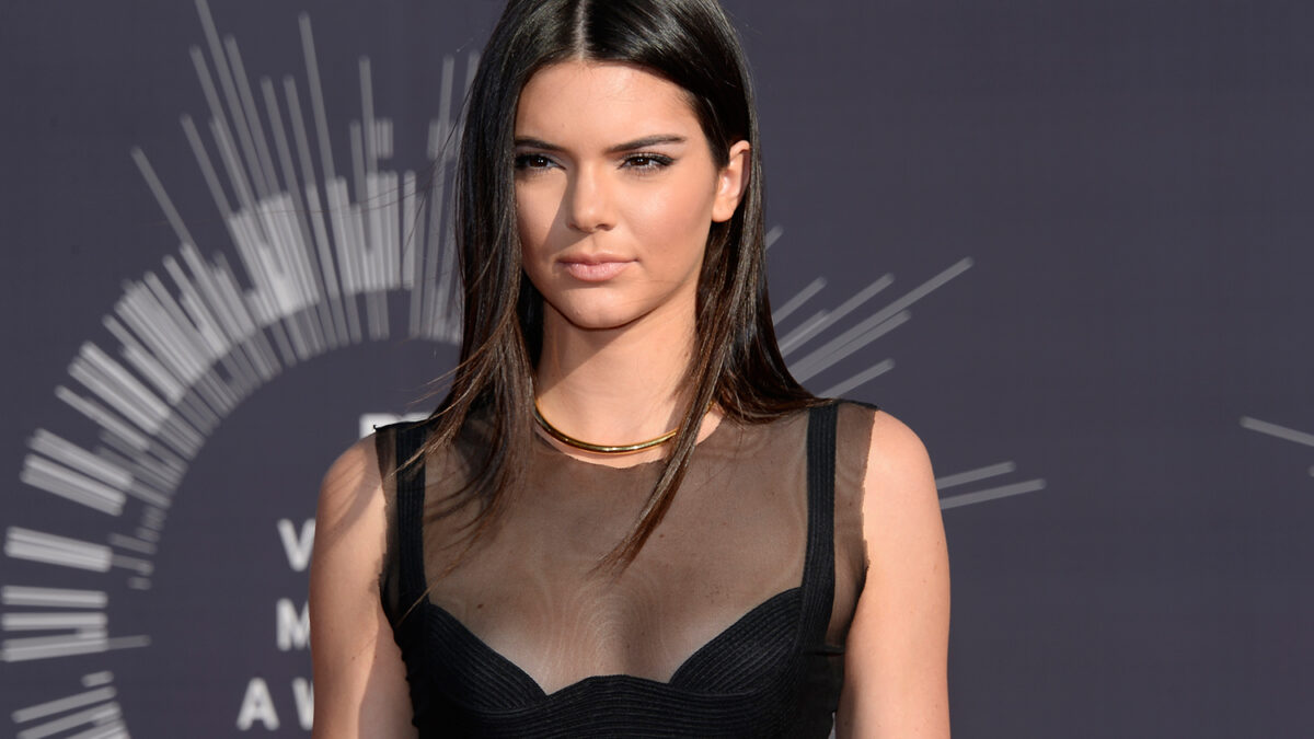 Kendall Jenner, harta de ser una modelo esquelética