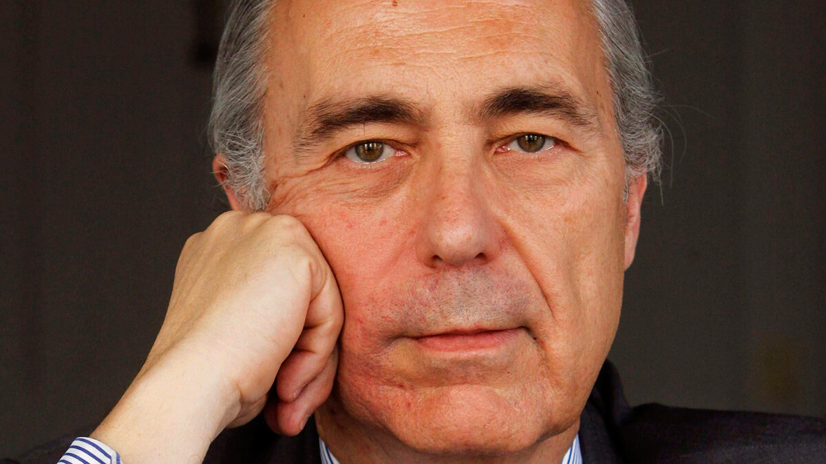 Luis Alberto de Cuenca, ganador del XXXIV Premio Reina Sofía de Poesía Iberoamericana