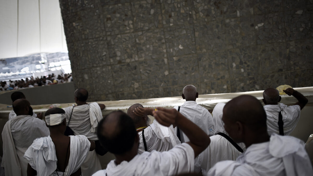 24 horas después de la estampida: Arabia Saudí ordena revisar los planes de seguridad para el Hajj