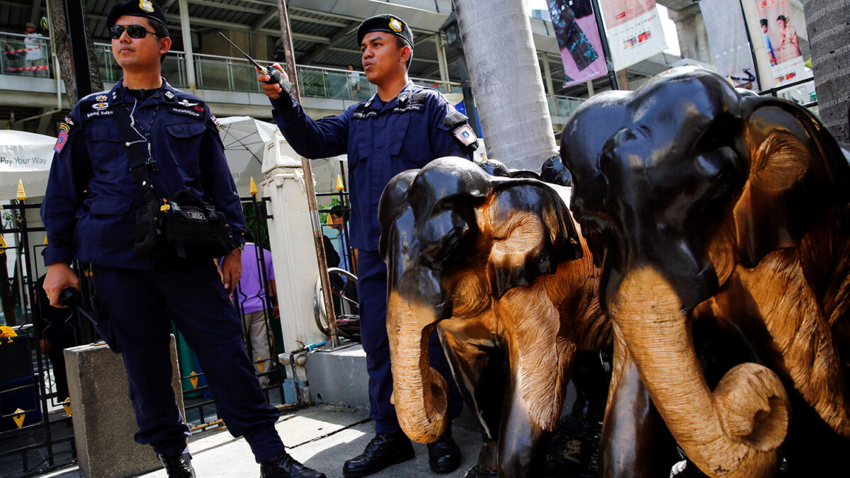 La policía se autorecompensa por la captura del autor del atentado de Bangkok