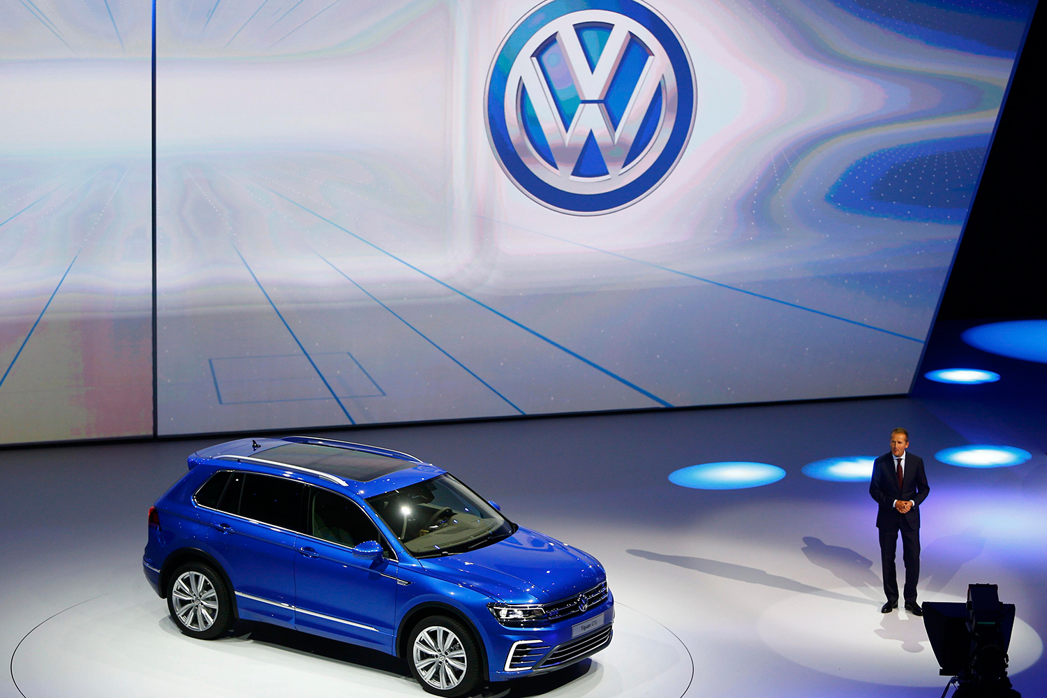 Volkswagen desvela el secreto Tiguan 2016 en la gran fiesta del grupo alemán