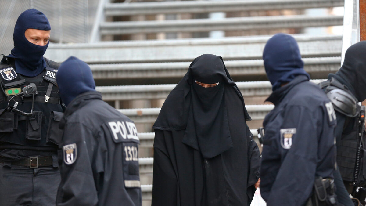 La policía alemana registra la oficina de una mezquita en Berlín en una redada contra el yihadismo