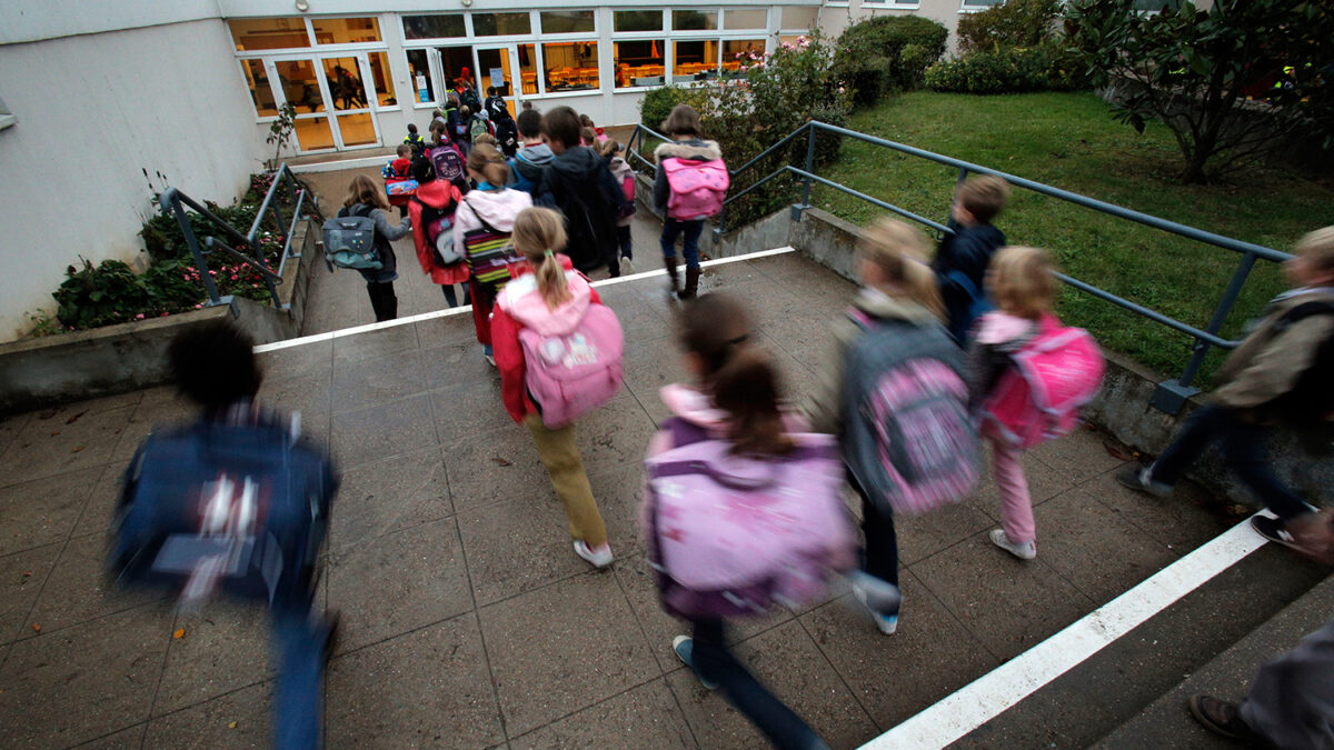 Una escuela francesa marca con colores distintivos a niños judíos y musulmanes