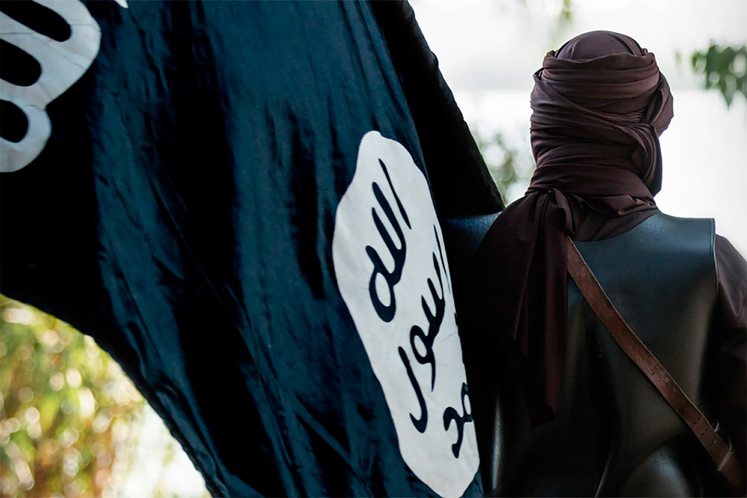 La revista del Estado Islámico saca "a la venta" a dos hombres secuestrados. #7dias