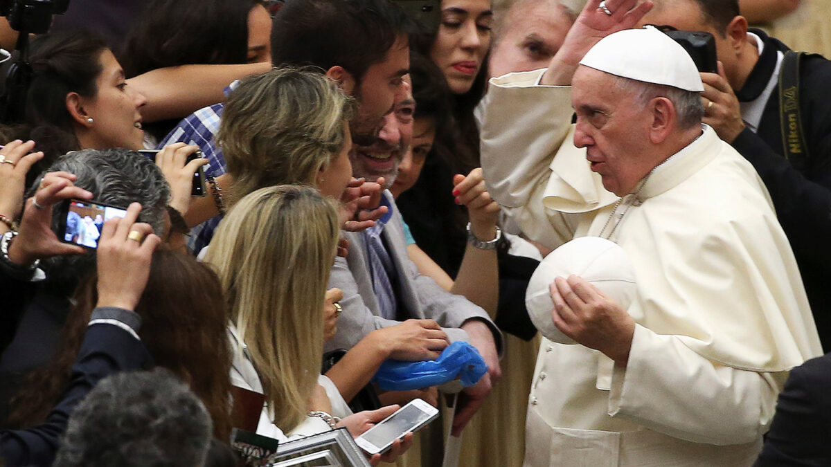 El Papa extiende a todos los sacerdotes la facultad de absolver el pecado del aborto