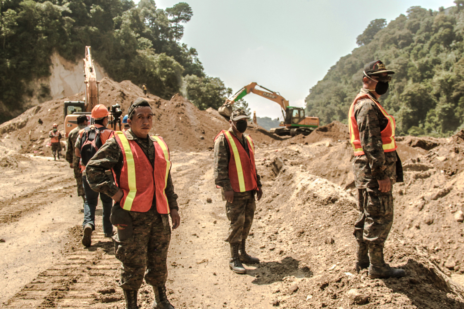 Guatemala camina tras el peor desastre natural sufrido en los últimos años