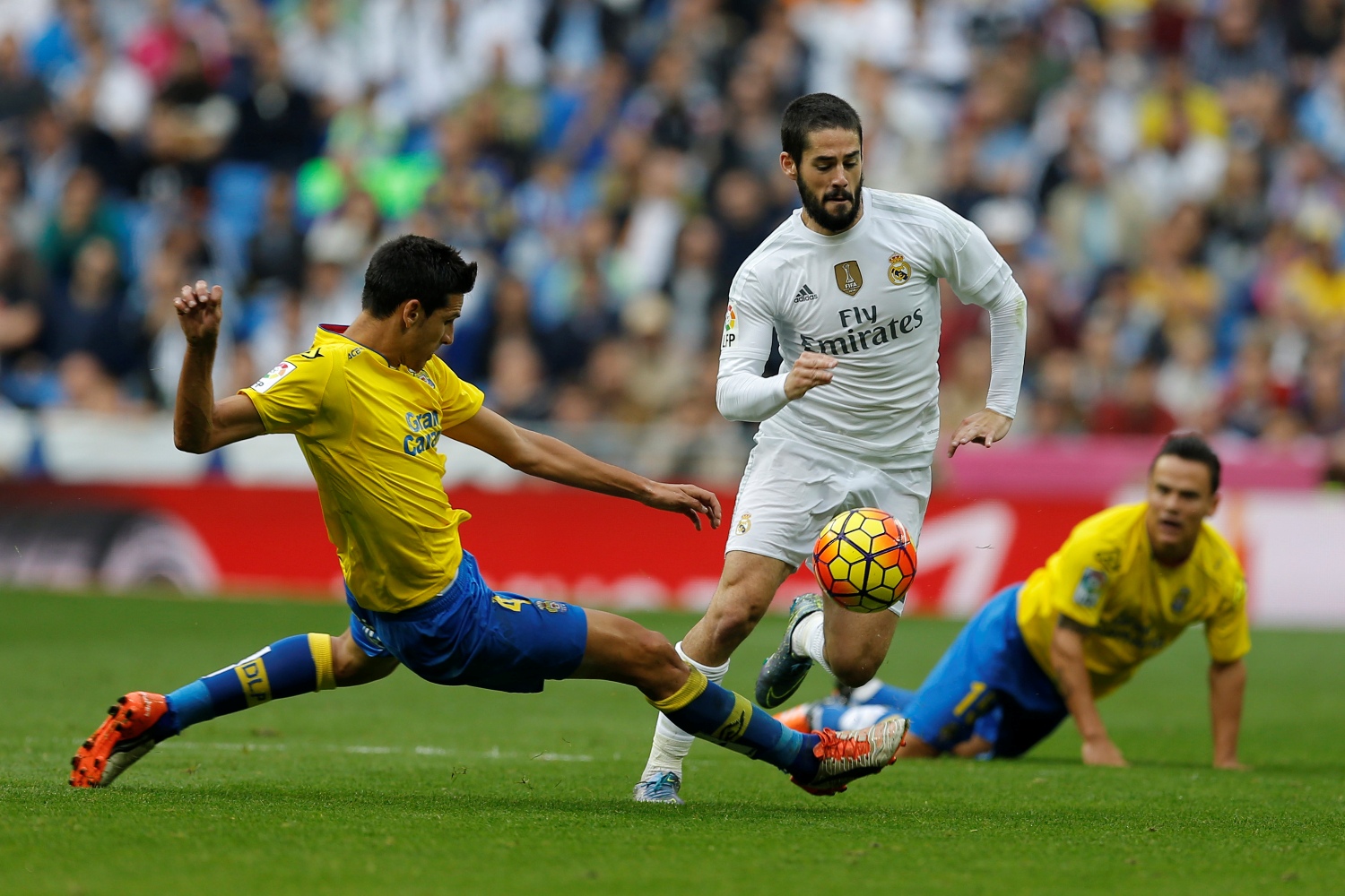 Isco Alarcón drops from Spanish squad recall due to injury
