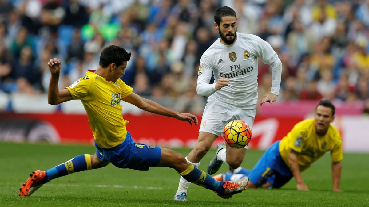 Isco Alarcón abandona la concentración de la selección española por lesión