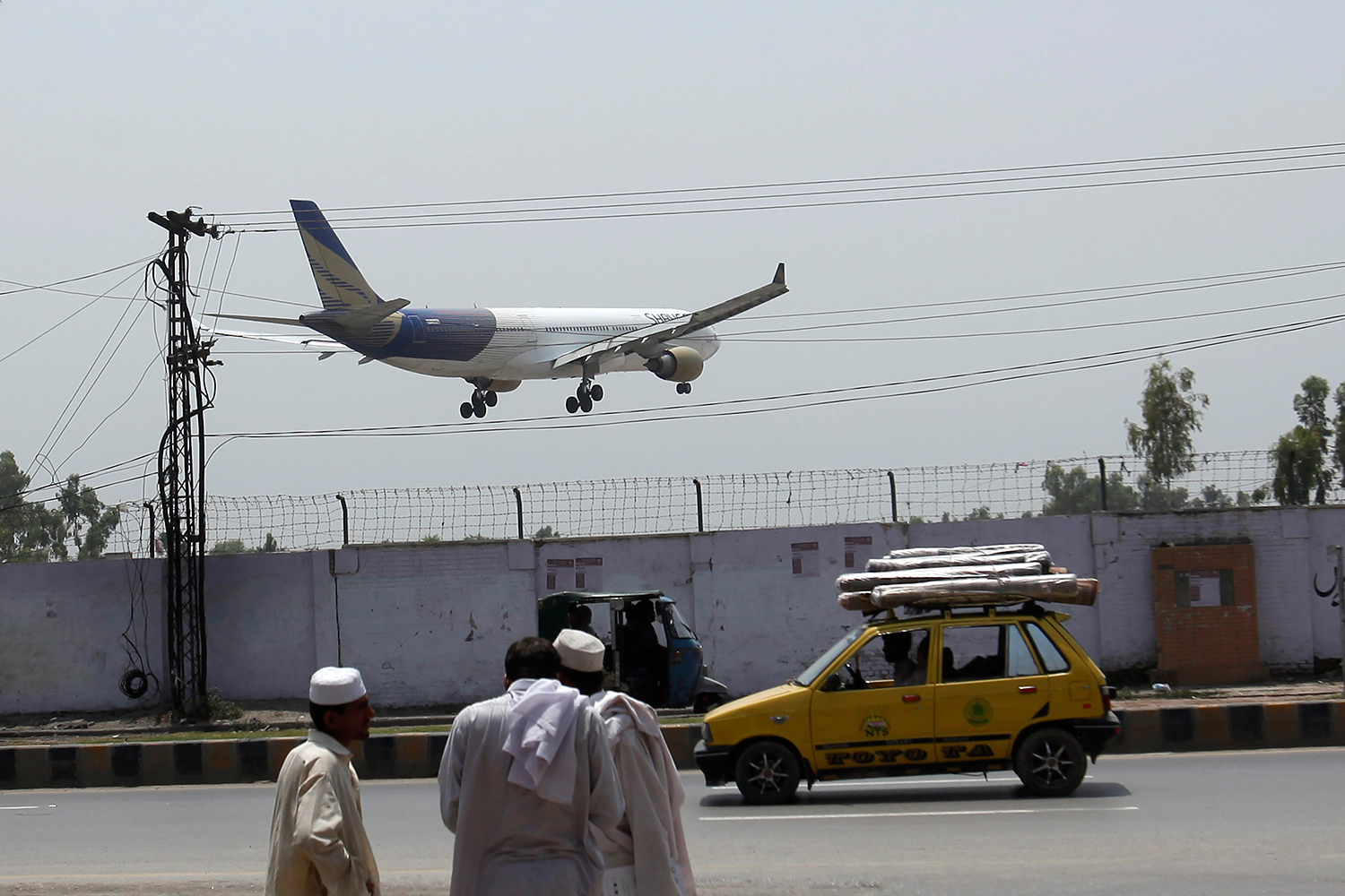 Un piloto borracho será juzgado por la Ley Antiterrorista en Pakistán