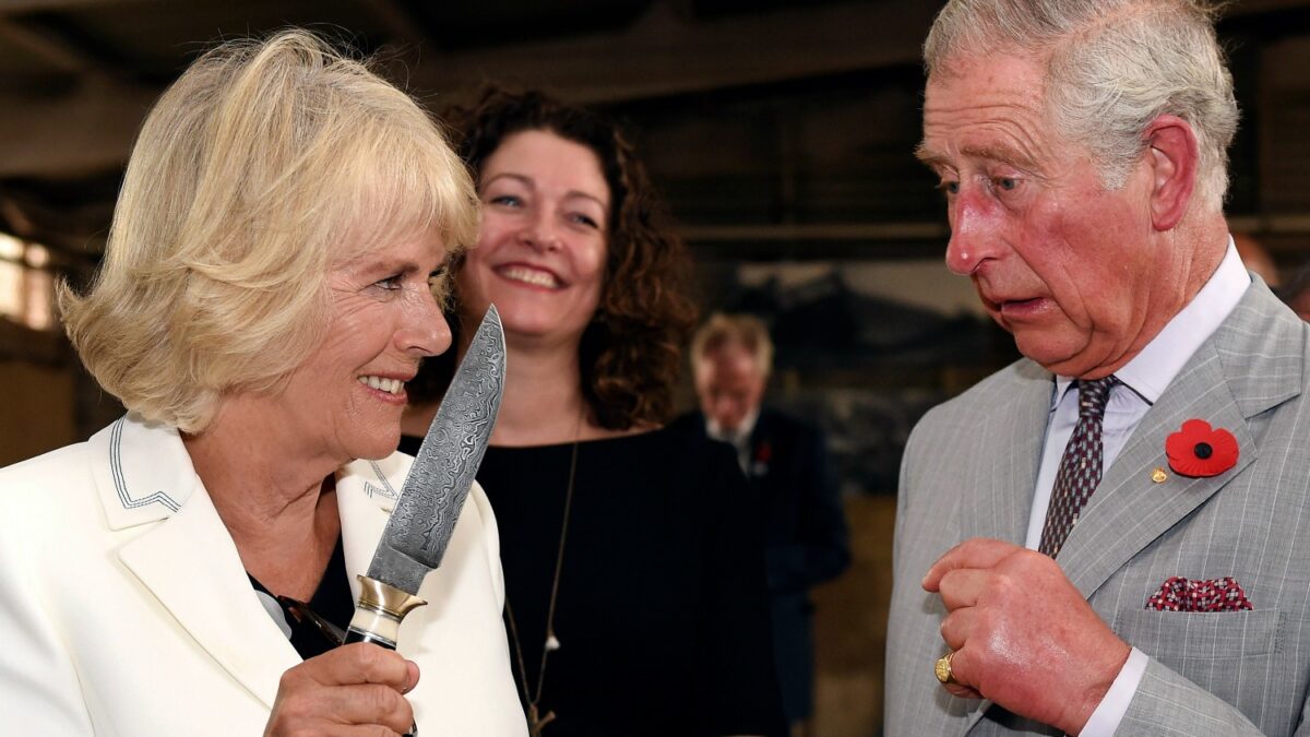 Charles and Camilla arrive to Australia