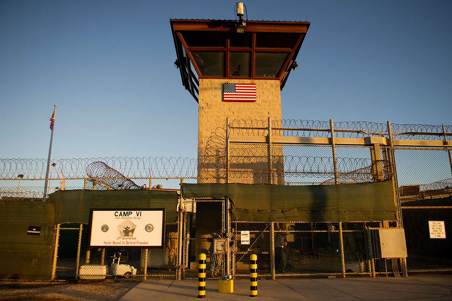 Guantánamo transfiere a cinco detenidos a Emiratos Árabes