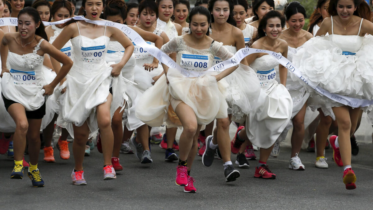 Cien novias a la fuga en Bangkok