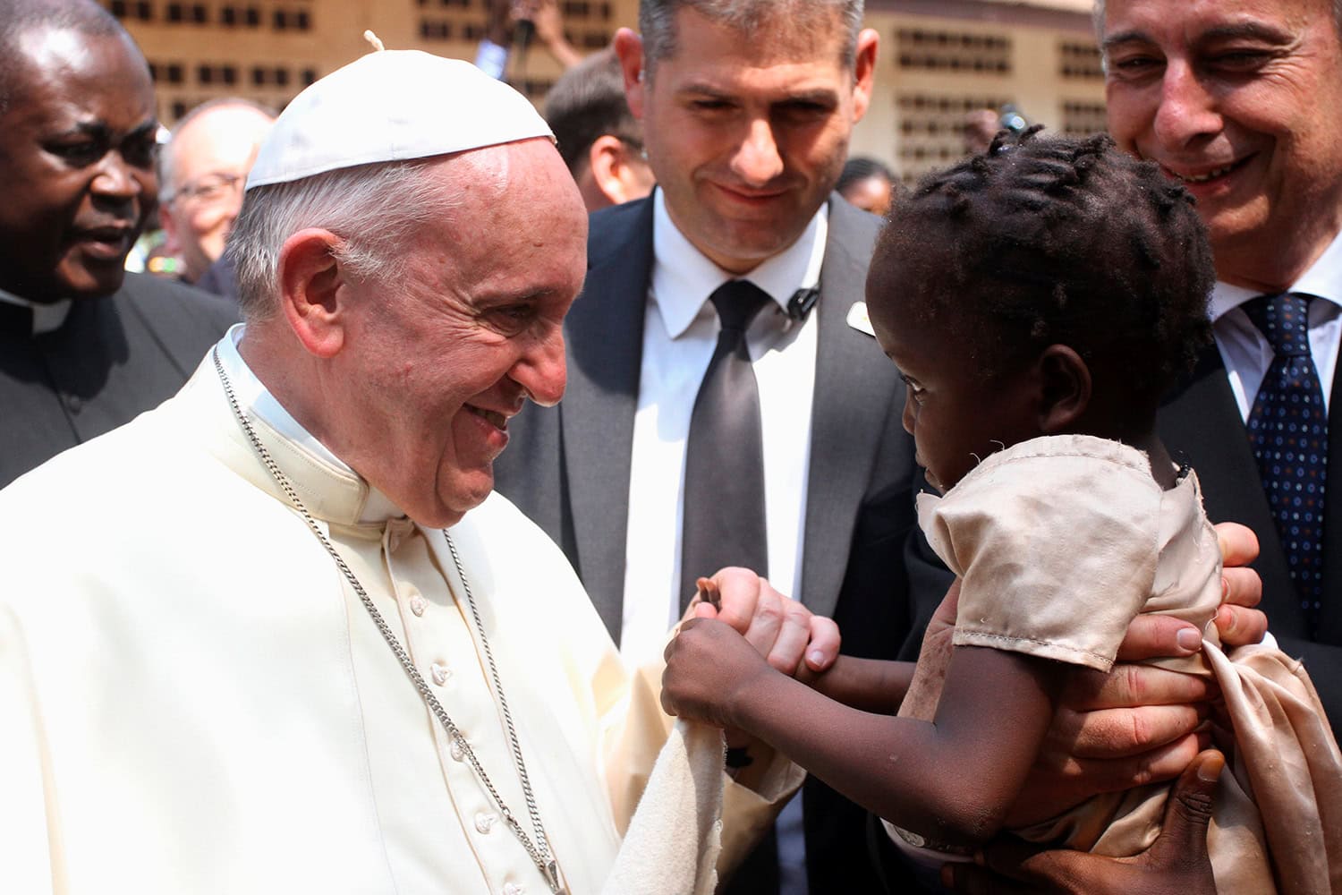 El Papa llega a República Centroafricana, el lugar más hostil de su visita por África