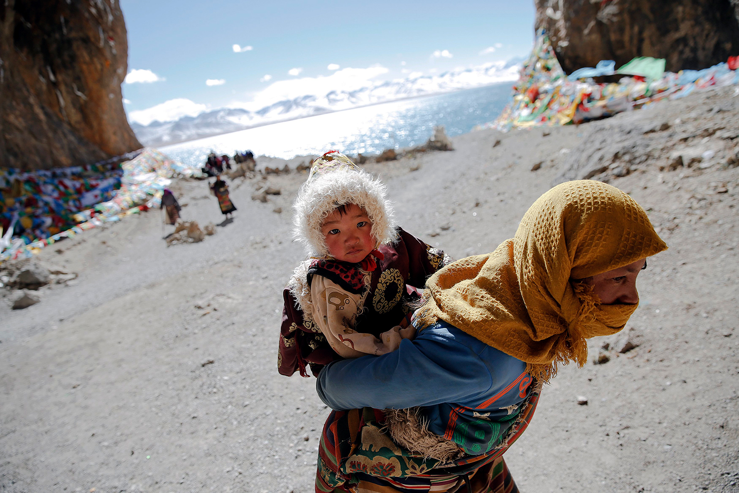Los tibetanos comienzan su peregrinación al ‘lago del cielo’