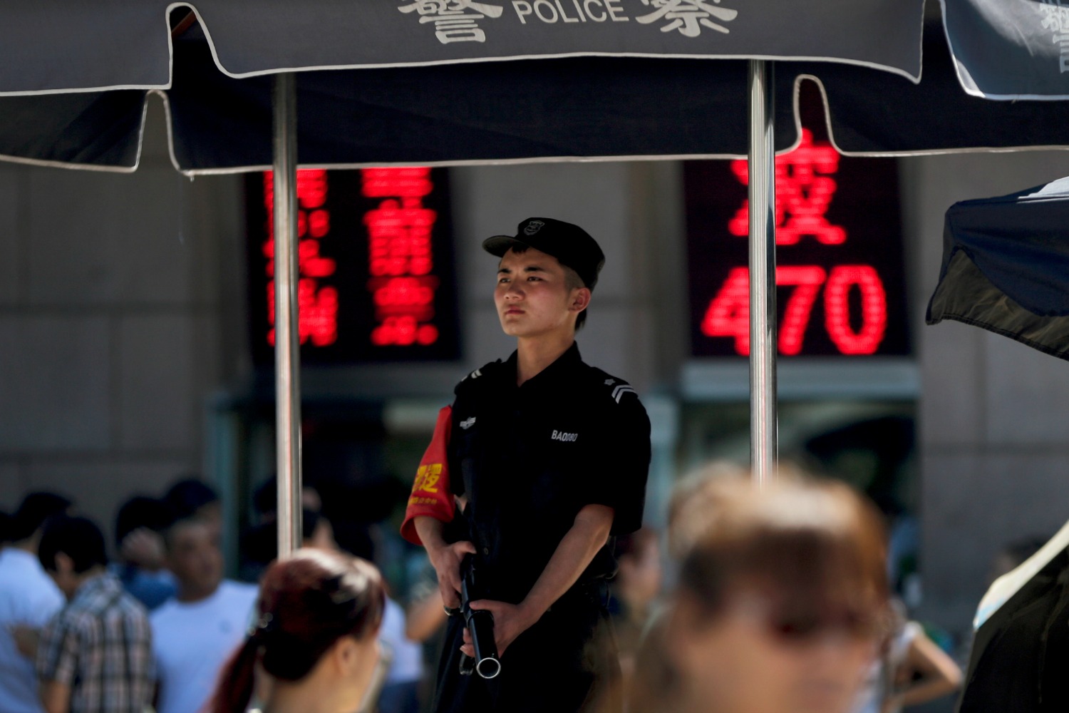 China blocks phones in Xinjiang after Paris attacks