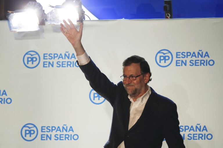 Spain's Prime Minister and Popular Party (PP) candidate Mariano Rajoy reacts at the party headquarters after results were announced in Spain's general election in Madrid, Spain, December 21, 2015.  REUTERS/Marcelo del  Pozo