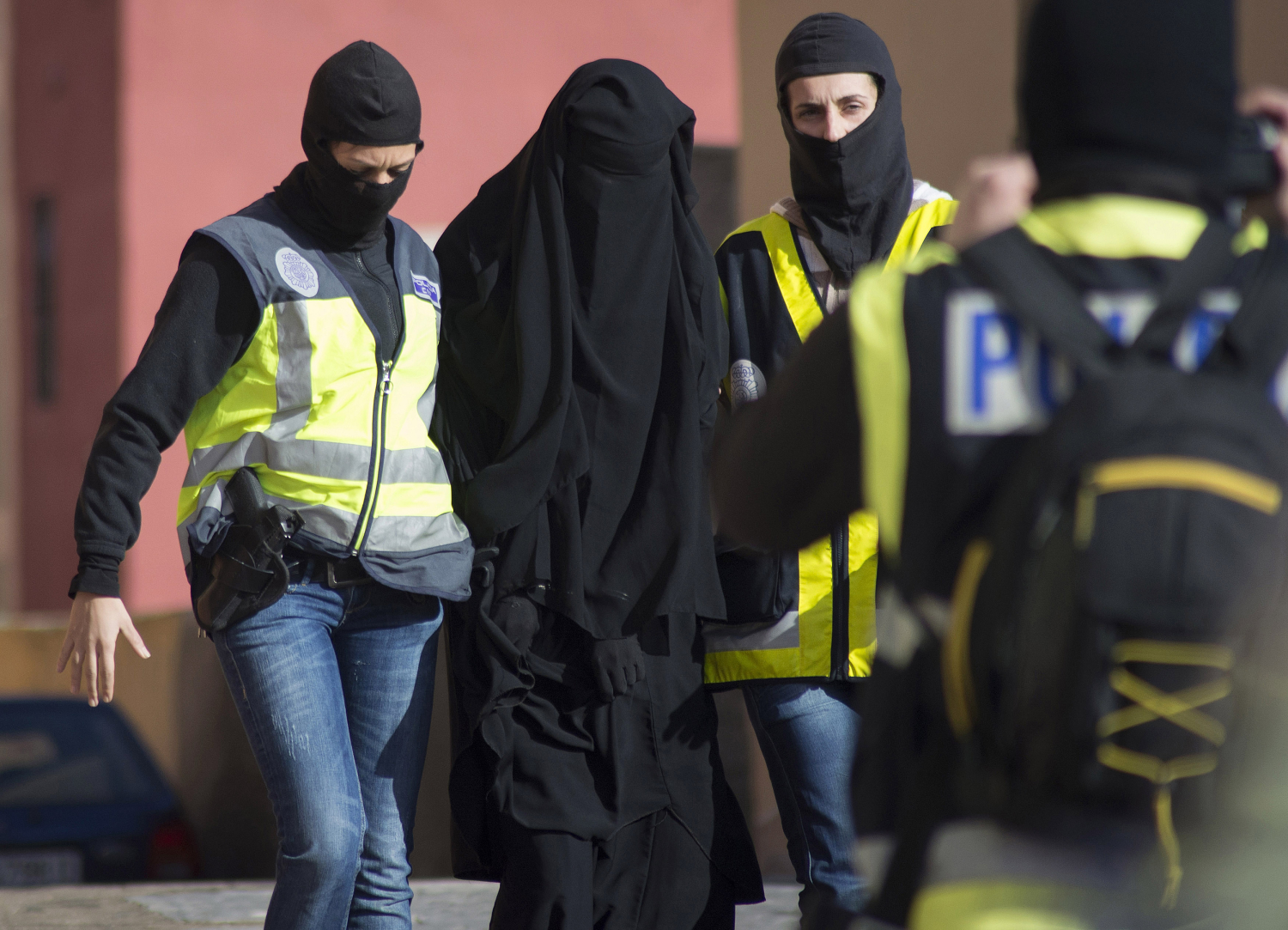 600 avisos en un mes por radicalización yihadista en España