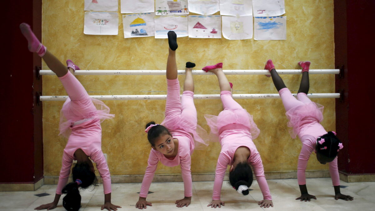 El ballet como terapia infantil en Gaza