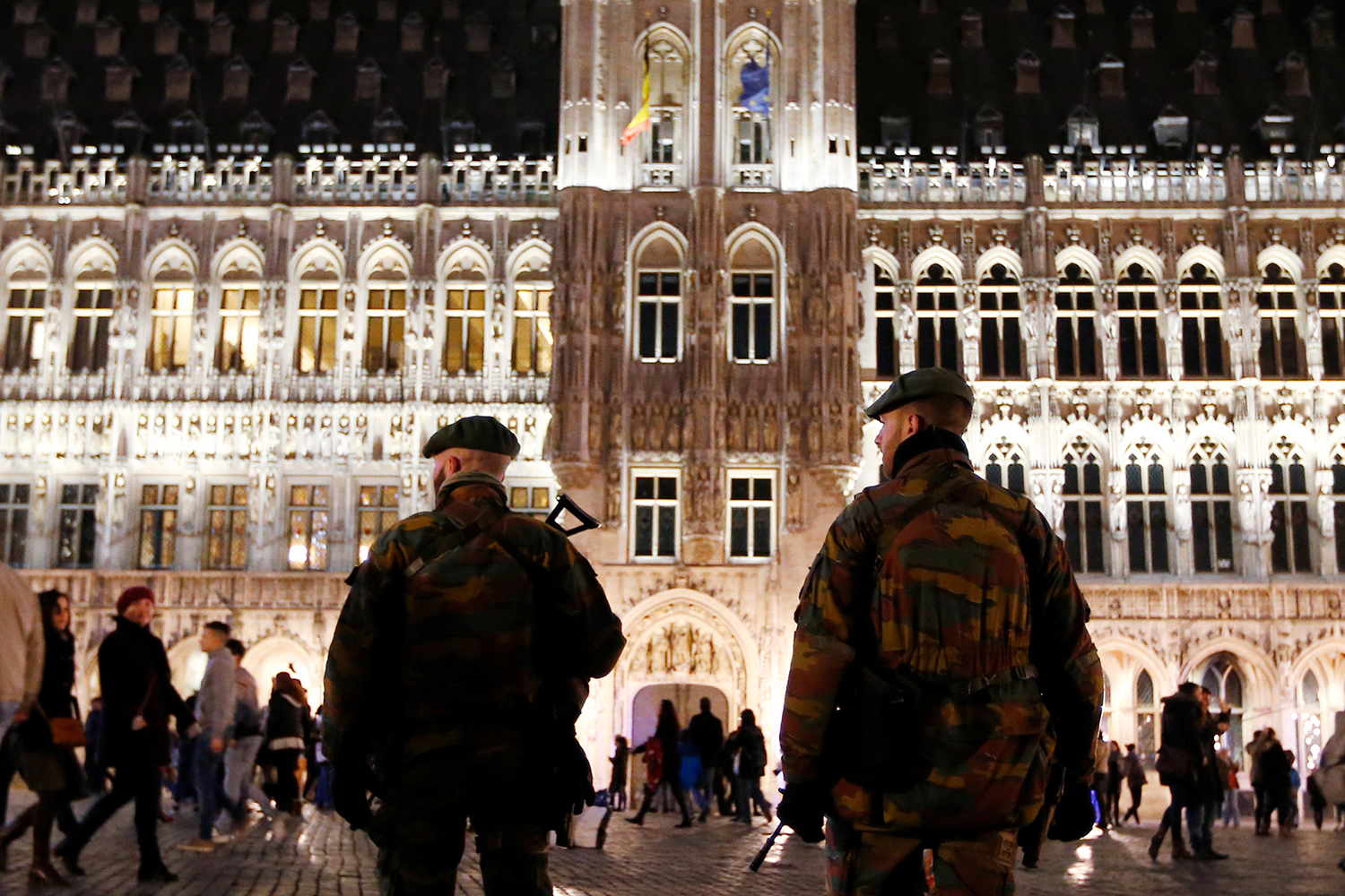 Detienen a dos personas en Bruselas que preparaban atentados para Nochevieja