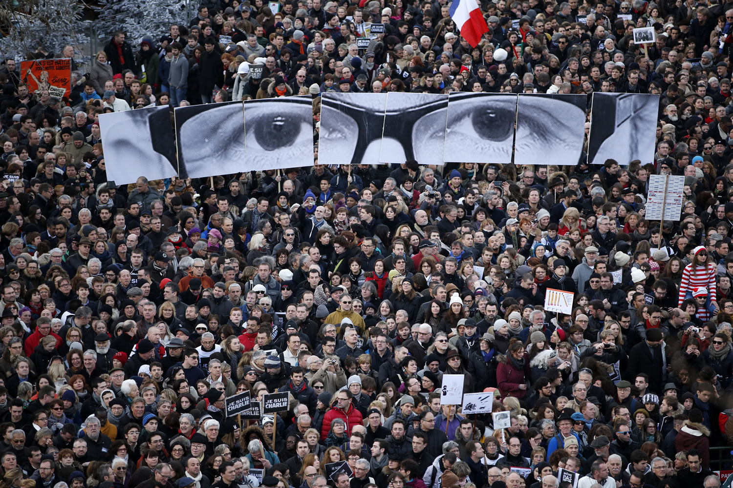 Los Kouachi llevan el terror islamista a la redacción de Charlie Hebdo