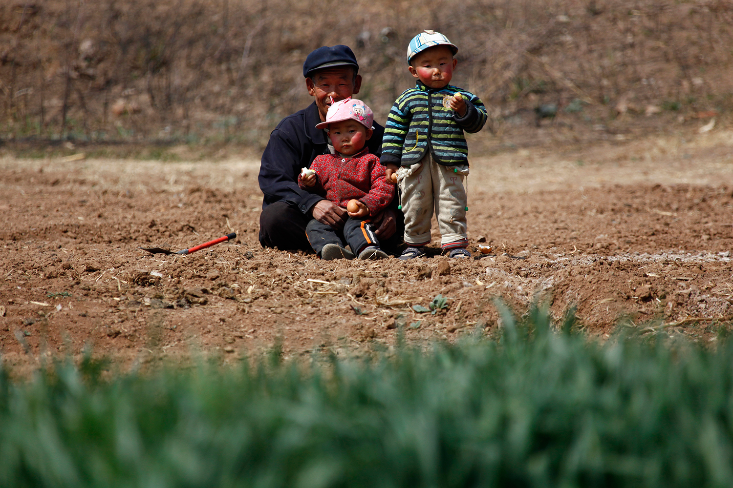China ofrece residencia a los campesinos que han emigrado a las ciudades